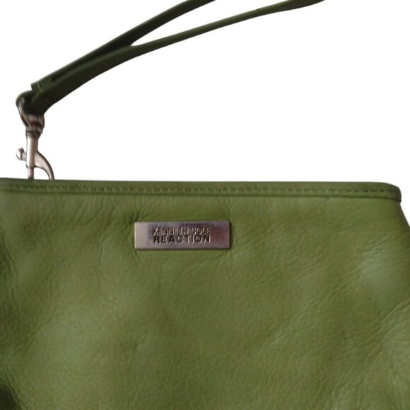 Kenneth Cole Reaction Wristlet Clutch Pouch Green Leather Classic - Picture 2 of 4